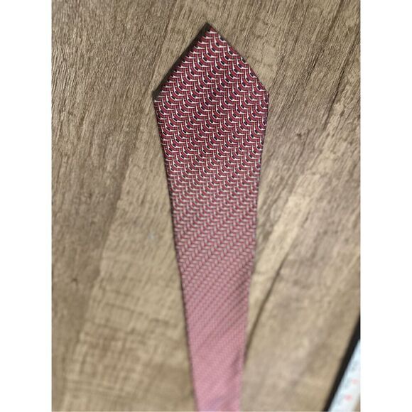 Men’s Hermes necktie - Picture 2 of 5